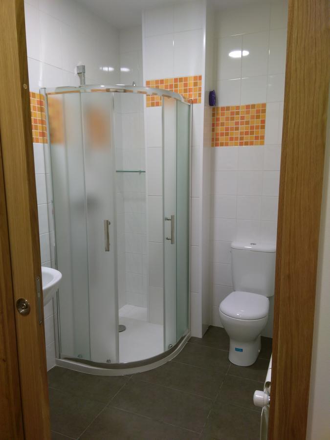 Hostal Basquinos 45 *